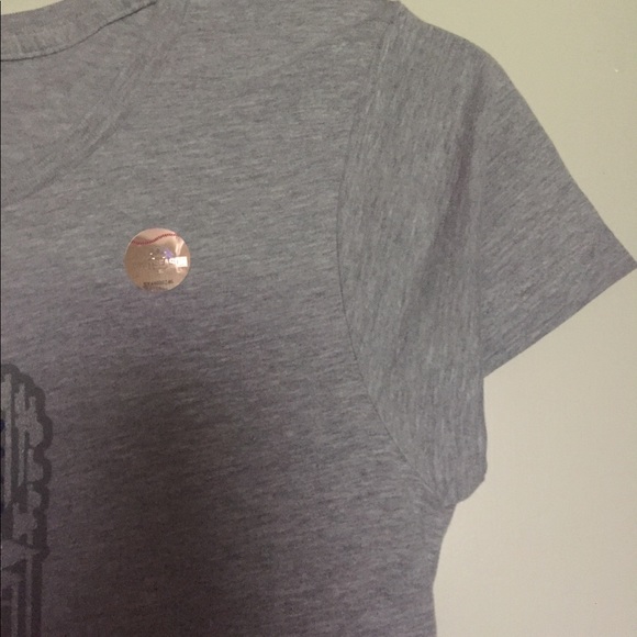 NWOT Kansas City Royal M shirt 2015 World Series - Picture 3 of 4